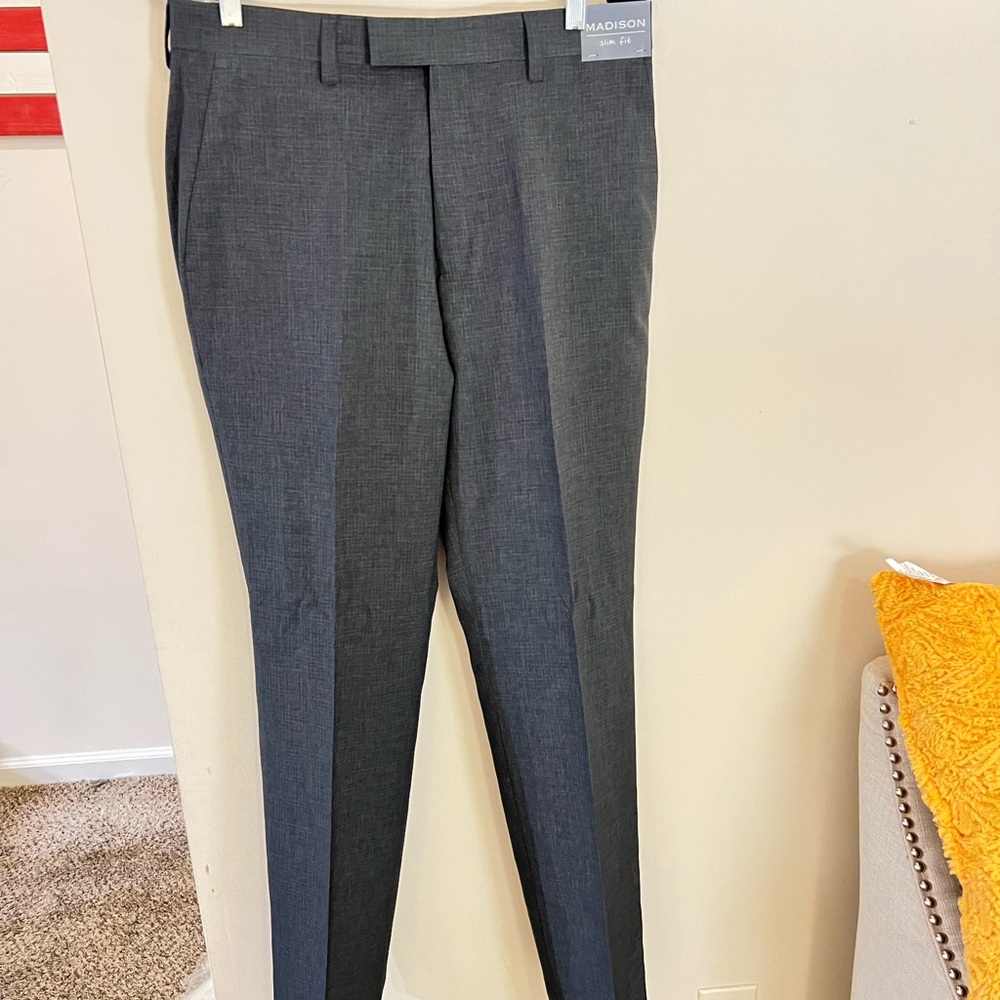 Nwt Madison gray men’s dress pants